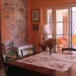 Alojamento de Acomodação e Pequeno-almoço Corte Capitani Capannori
