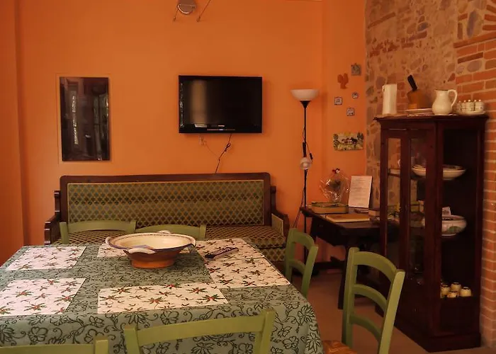 Alojamento de Acomodação e Pequeno-almoço Corte Capitani Capannori